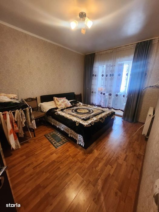 Apartament de vanzare, 57 mp, 3 camere,  zona Porii