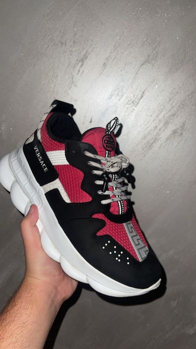 Versace Chain Recation