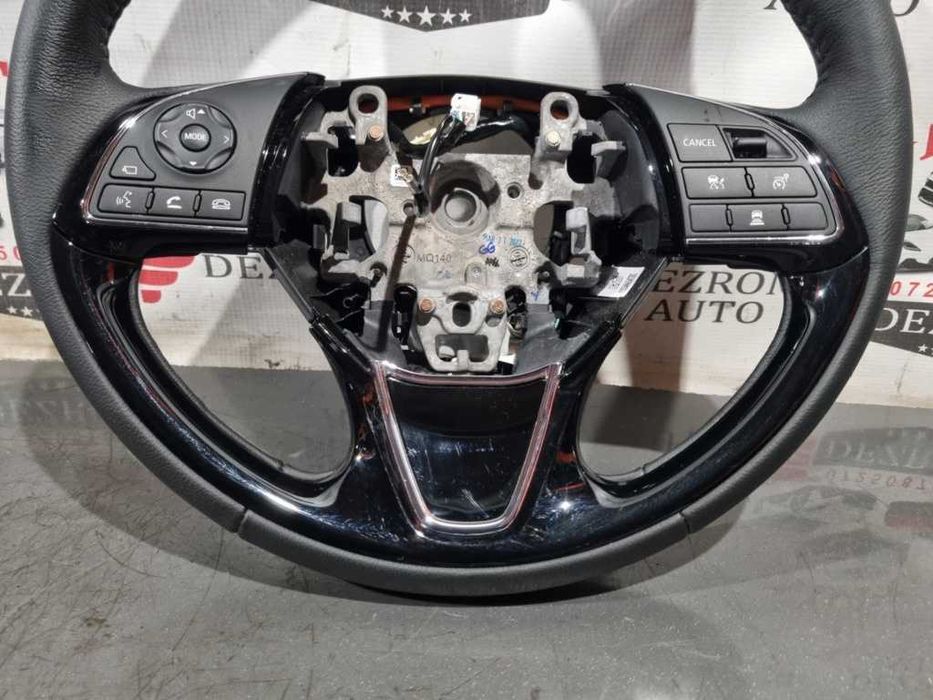 Volan piele cu comenzi si incazire (0 KM) Mitsubishi