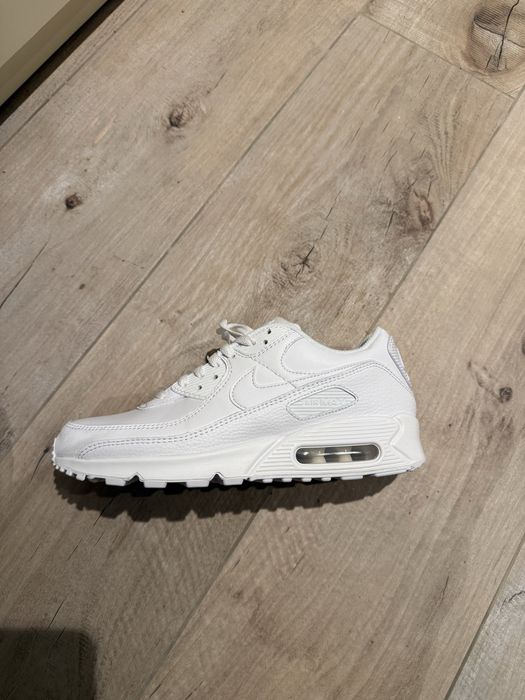 Чисто нов Nike Air Max 90