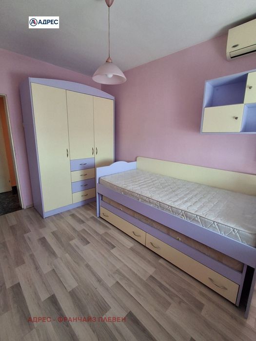3-стаен в Плевен-Мара Денчева площ 80 цена 150000