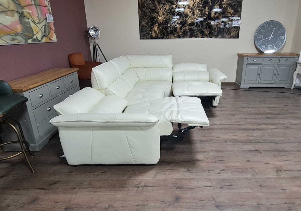 Кремав кожен ъглов диван "Cadenza" с електрически релакиращ механизъм