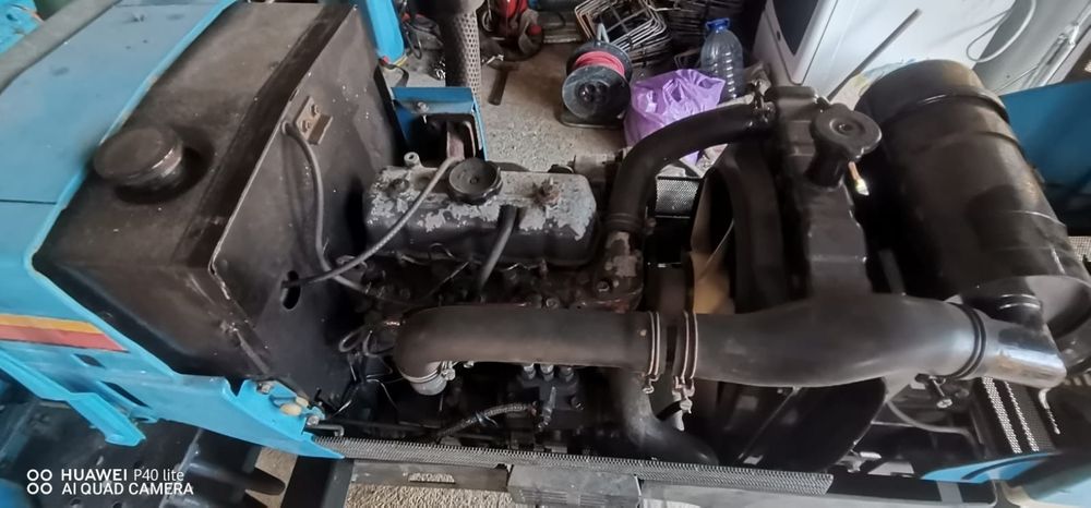 Vând tractor Mitsubishi Kumiai