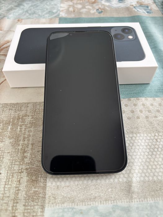 Продавам Iphone 13 128GB.