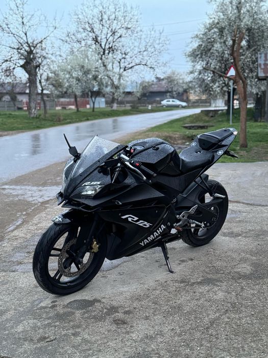 Vând Yamaha Yzf R125, cat.A1 !CITIȚI DESCRIEREA!