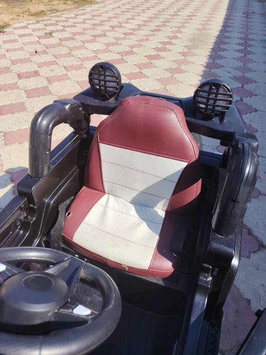 Продам машинку в хорошем состоянии