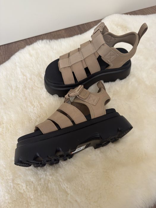 Дамски масивни  сандали