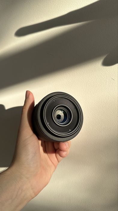 Canon RF 35mm f/1.8