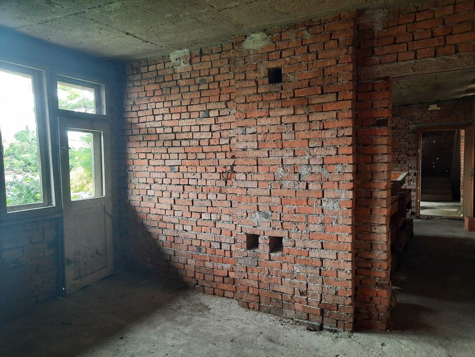 Продава се Къща в Лом - 210 кв.м за 170 €/кв.м - Снимка #5