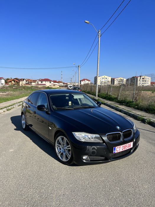 BMW E90 320d LCI