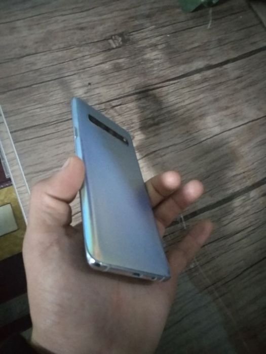 Samsung s10 5g 256/8