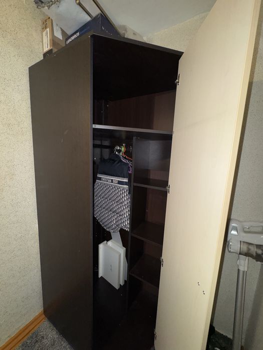 Продам Угловой шкаф