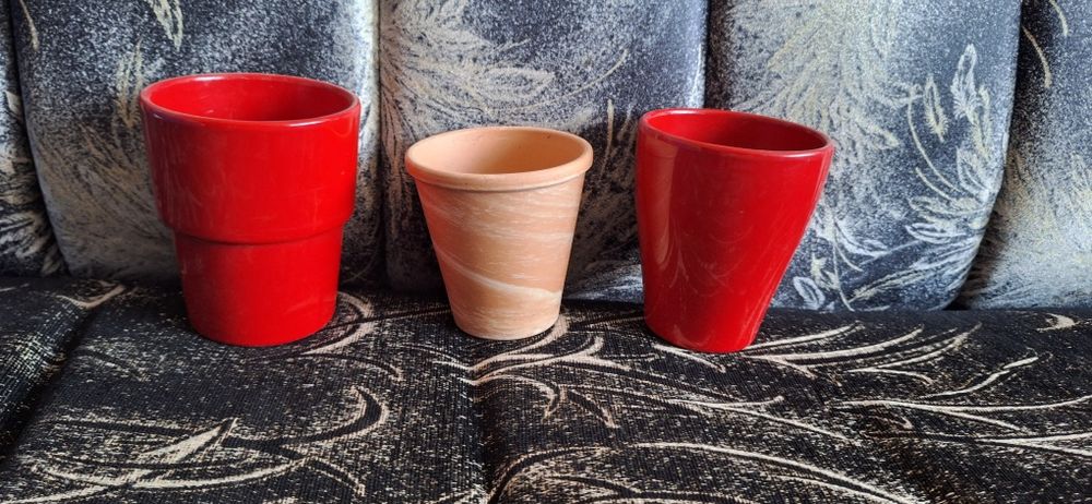 Кашпи за цветя различни размери