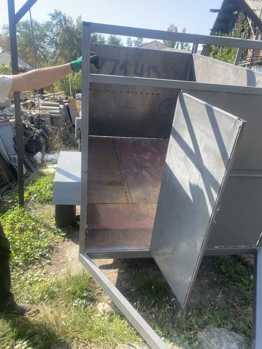 Прицеп легковой коневоз