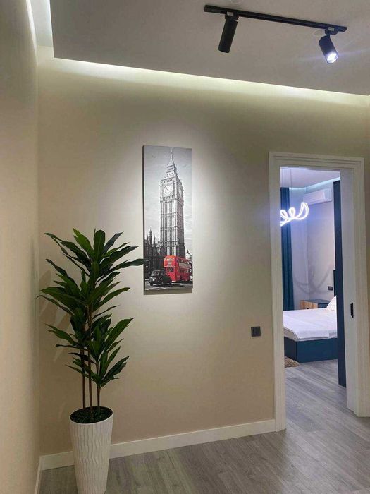 ЖК Ойбек Нрг! Сдается новая 2-х комнатная квартира в центре города!