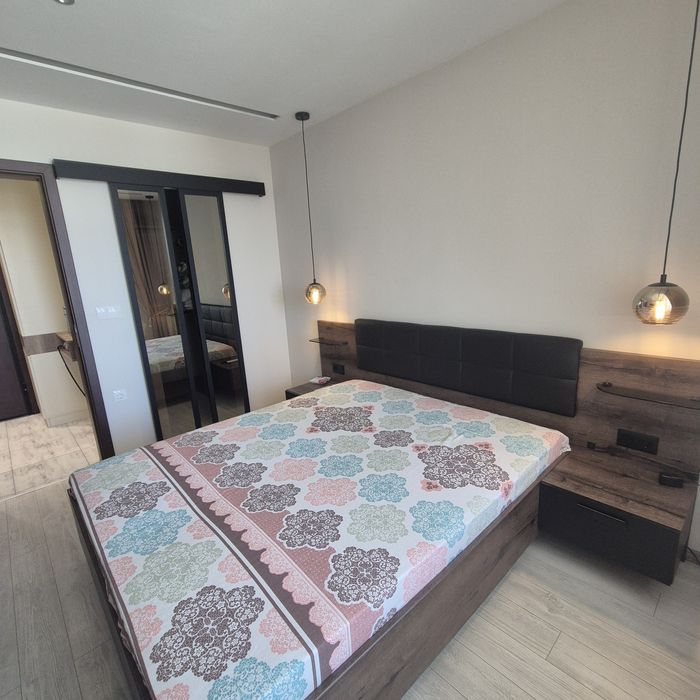 Дава се под наем Двустаен апартамент в Бургас, Зорница - 74 кв.м за 612 € - Снимка #6