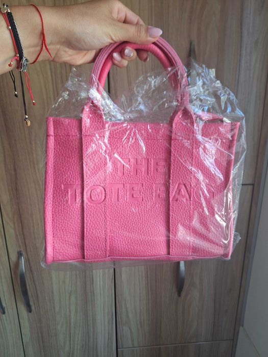 Дамски чанти-хит модел