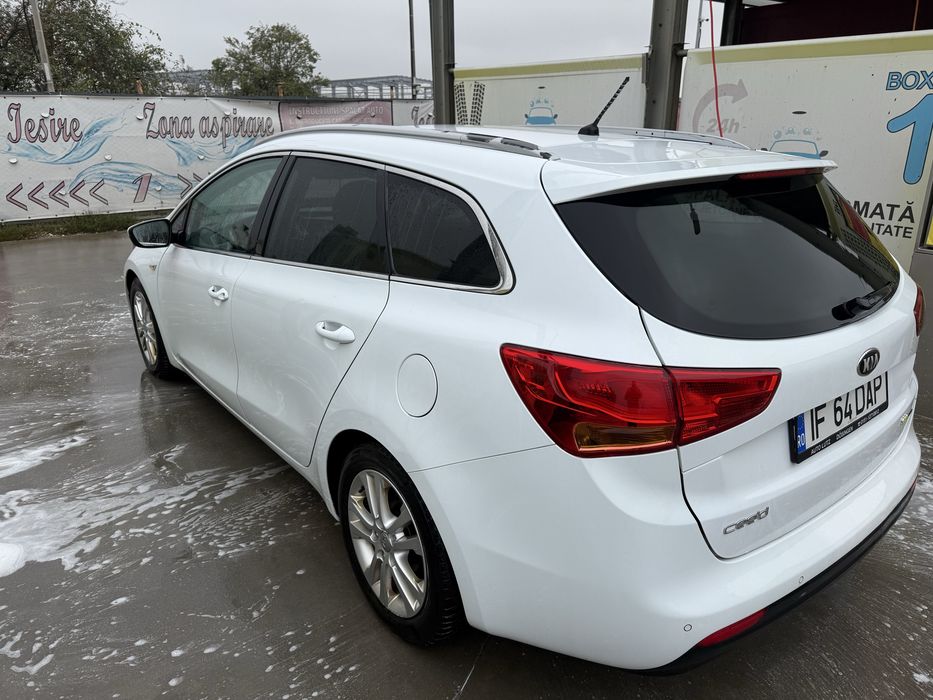 KIA Ceed 2013 — imagine 3