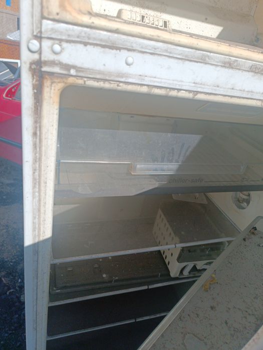 Продам холодильники