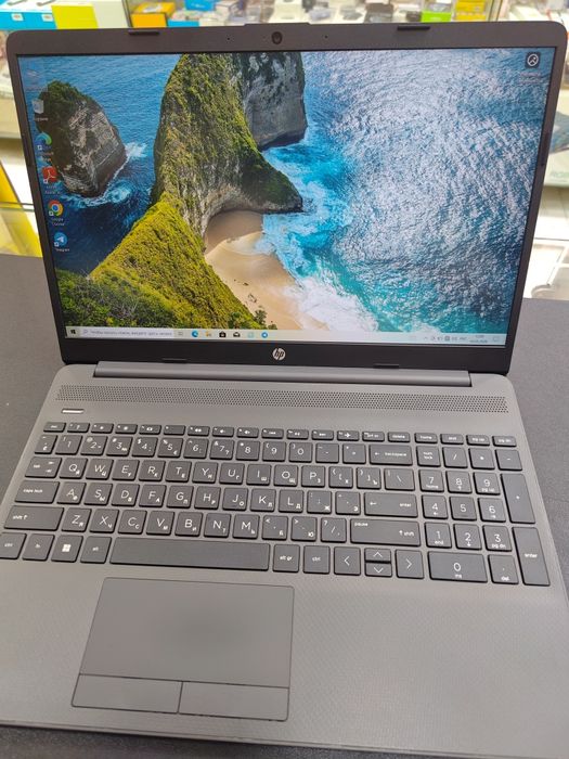HP laptop r5-5500u 8/512 Б/У