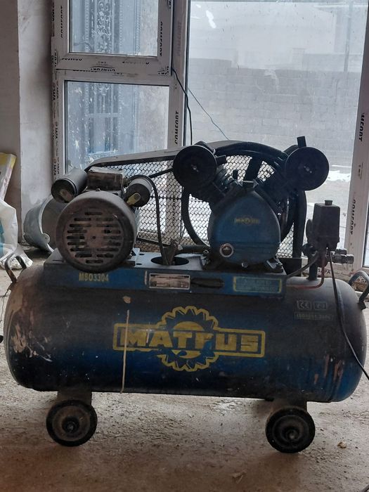 Компрессор продам