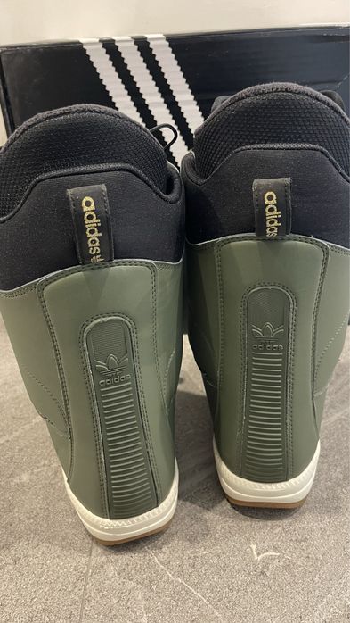 Ботинки для сноуборда Adidas