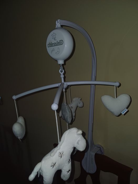 Музикална играчка за легло