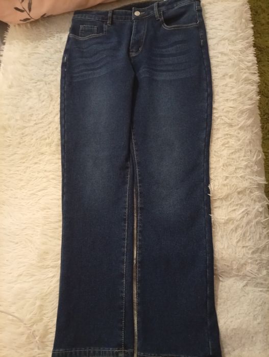 Blugi noi pentru femei , căptușiti , de iarna-toamna.