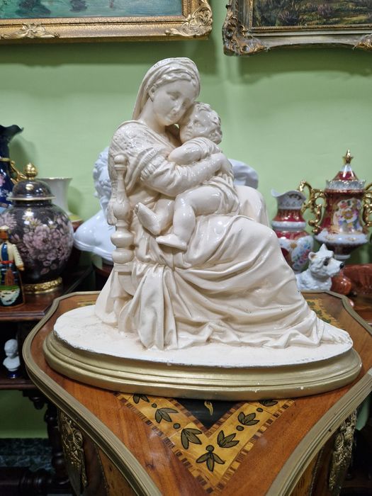 Прекрасна голяма антикварна керамична фигура статуетка