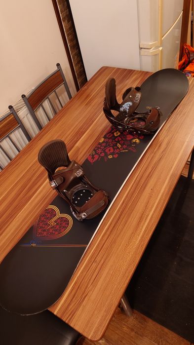 Placa Snowboard Nitro Fate 146 cu legaturi Burton Lexa S