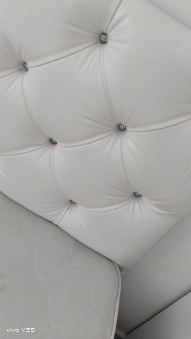 Срочно Продам кровать 80000т