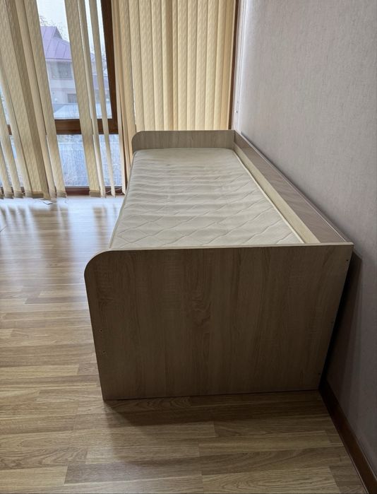 Продам детскую мебель