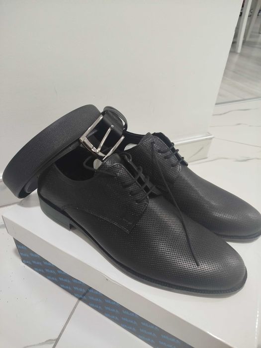 Официални мъжки обувки