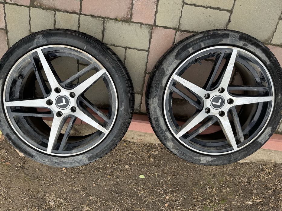 Продам диски R18 с шинами