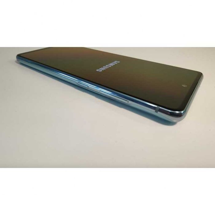 Samsung Galaxy S20 FE 128GB, 6GB RAM, 120hz, Android 13 - перфектен
