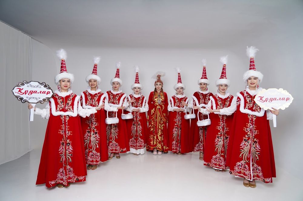 Танцевальные платье и костюм