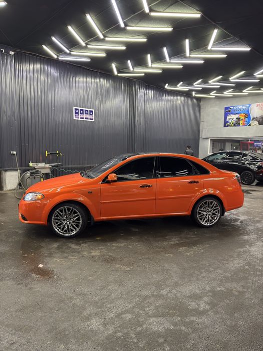 Gentra tuning qilingan