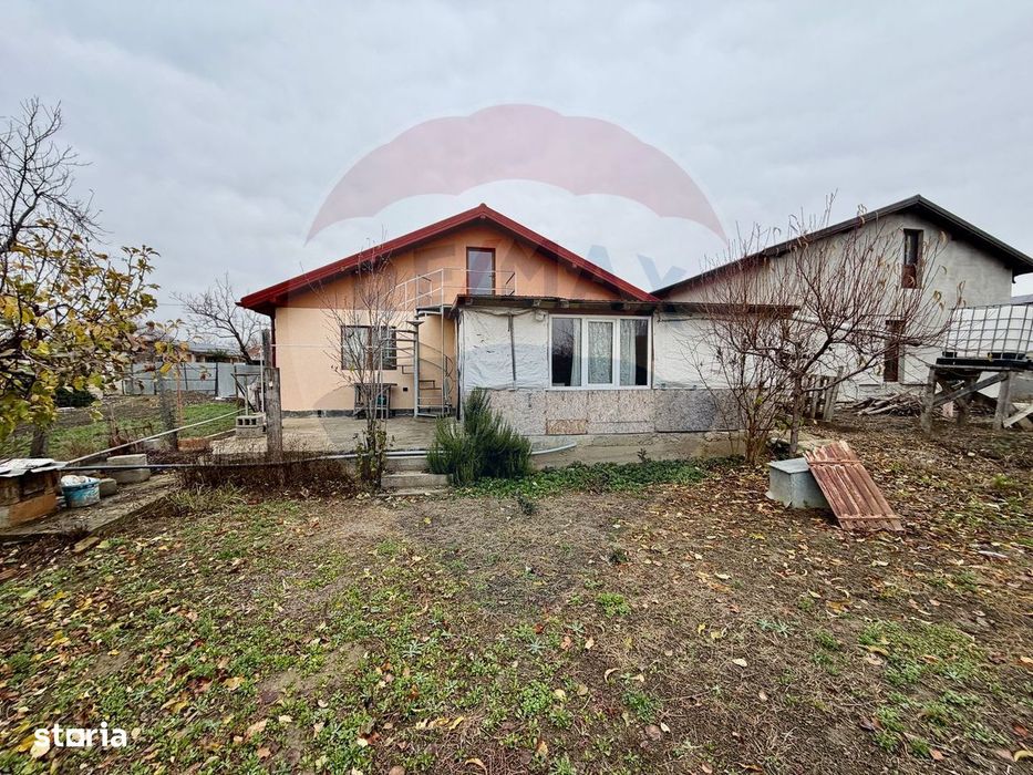 Casă / Vilă cu 4 camere de vânzare