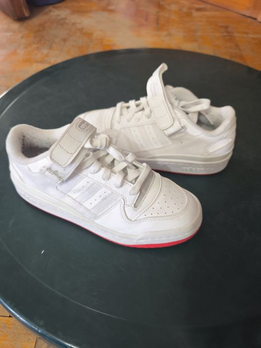 Adidas маратонки за момче