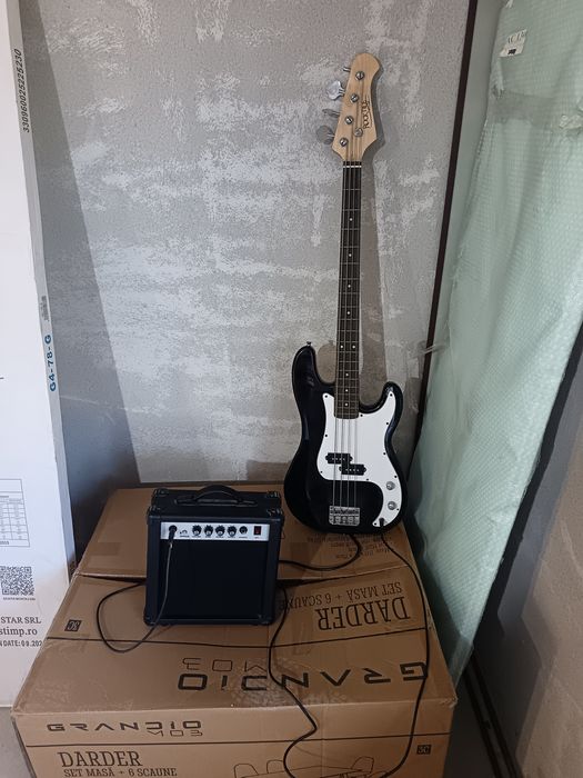 Chitara electrica bass