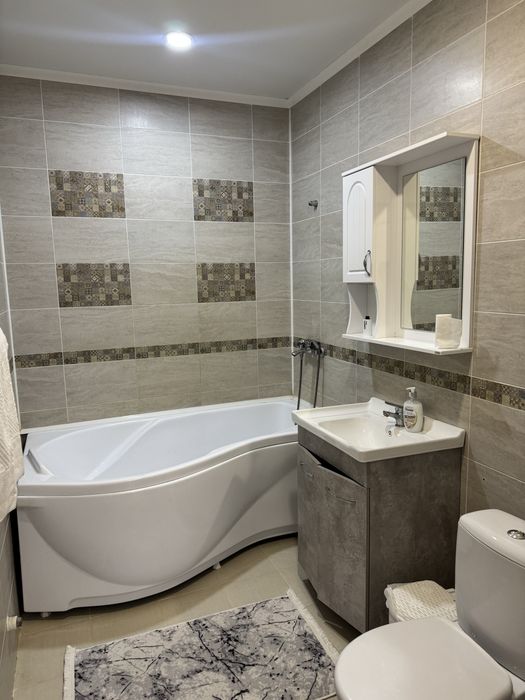 2-х комнтная посуточно на Батыс-2