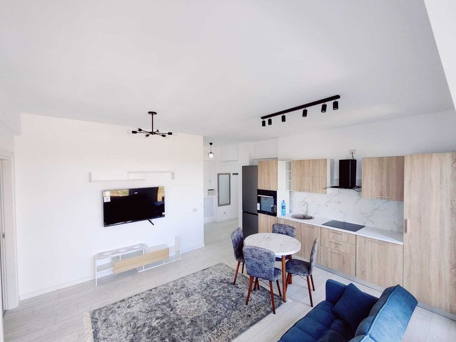 Închiriez 3 CAMERE sector 2 complex Sunlake Residence vedere la lac