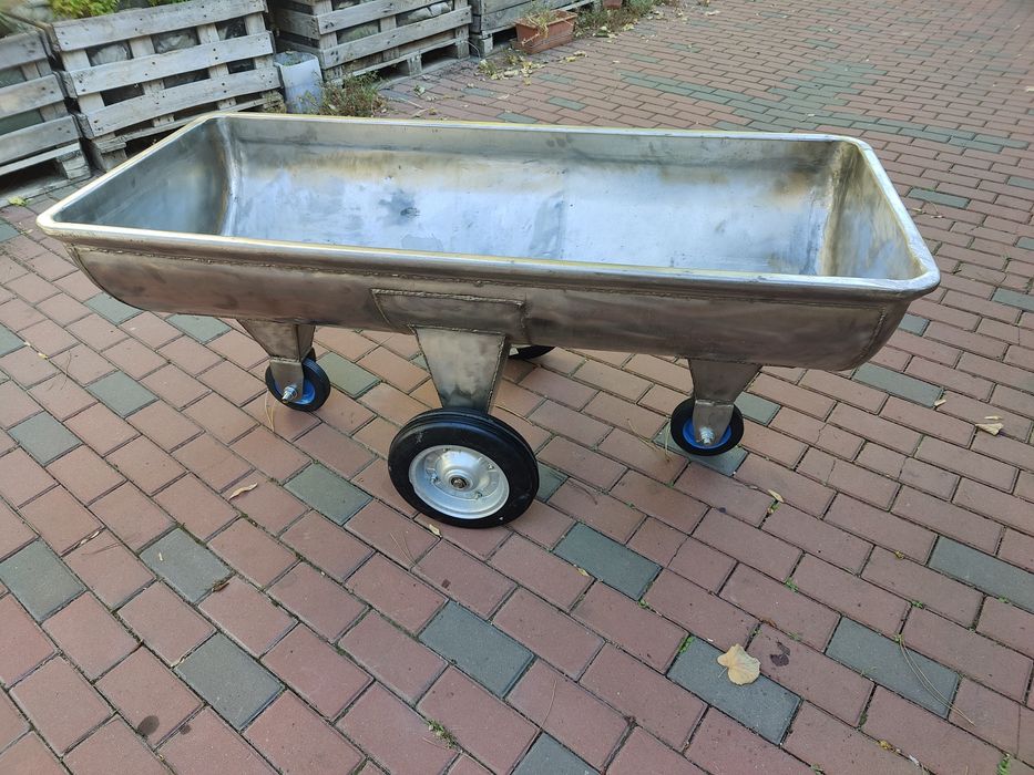 Cada inox pe roți