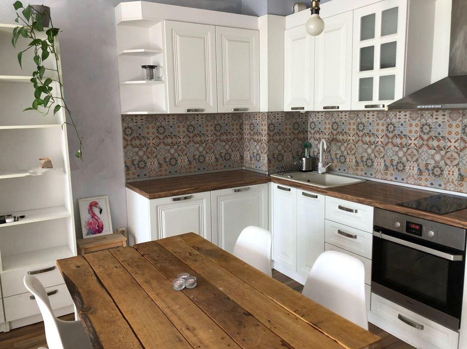 Дава се под наем Двустаен апартамент в Варна, Лятно кино Тракия - 60 кв.м за 525 € - Снимка #2