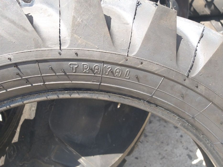 Cauciucuri noi 4.50-19 de tractiune pentru cositori BCS cu scaun R19