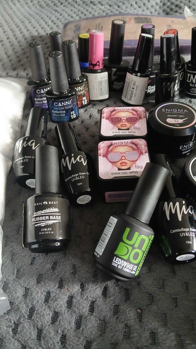 Продам набор для маникюра