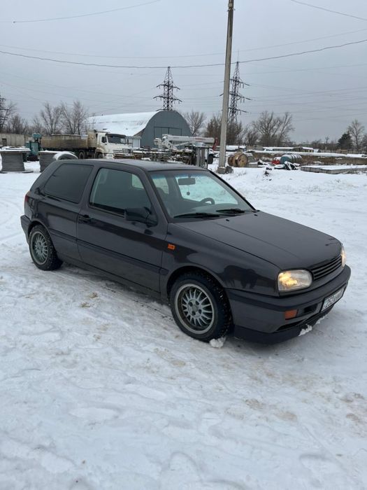 Гольф3  купе 1992года.