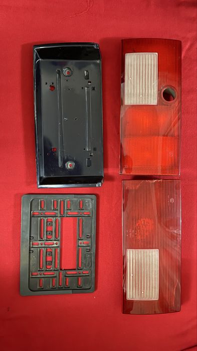 Стоп на багажник Audi, подномерник