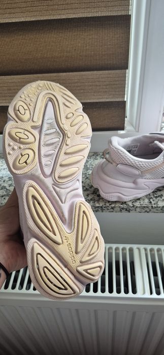 Adidas ozweego impecabili