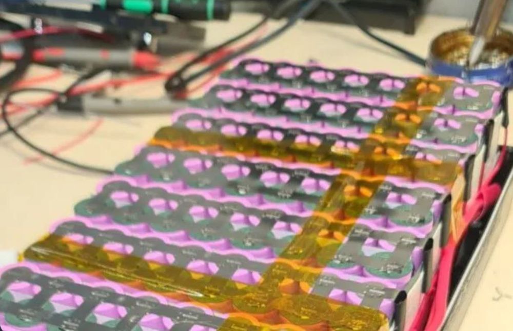 Mopedlarga li ion batareka terish